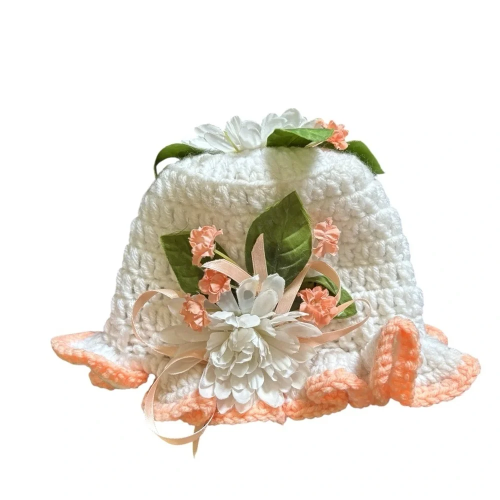 VTG Hand Knit Toilet Paper Cover White Peach Decorative Bathroom OS Retro
